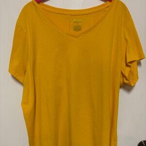 TEK GEAR ESSENTIAL GEAR WOMENS YELLOW V-NECK ASYMETRICAL TEE. SZ. 1X